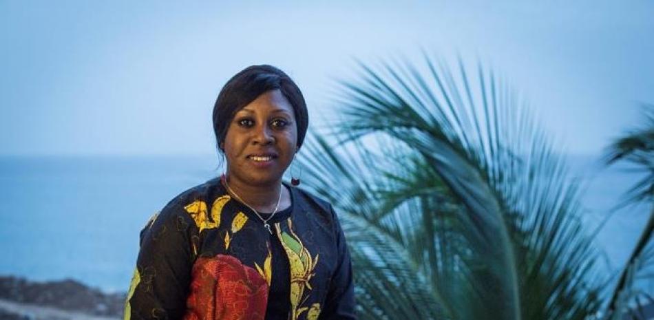 Carine Kunsevi-Kilola es originaria de República Democrática del Congo (RDC) pero investiga en Sudáfrica la relación entre la tuberculosis y la diabetes. EFE/María Rodríguez