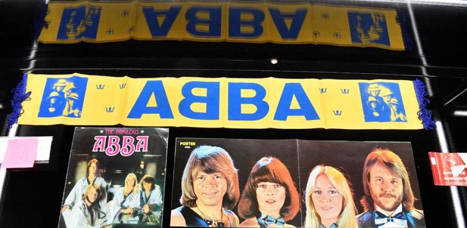 Parte de la exposición de 'ABBA: Super Troupers The Exhibition' en Londres. EFE/Neil Hall.