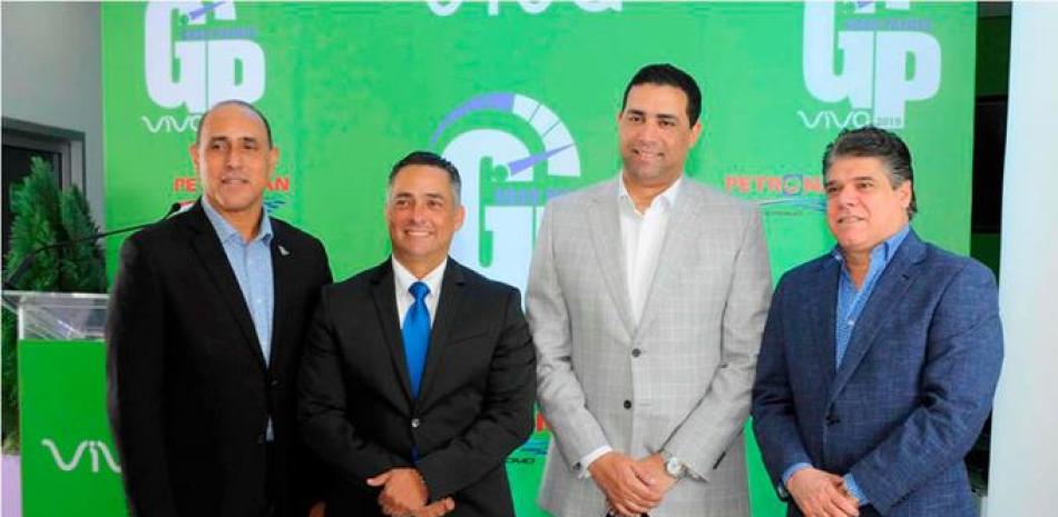 Diego Campos, Marcos Pichardo, Marco Herrera Beato y Georgie Herrera, durante la conferencia de prensa.