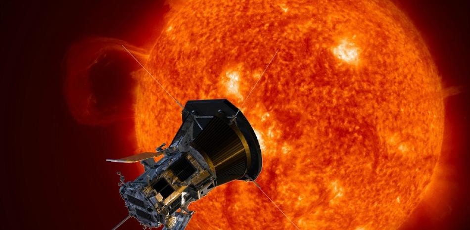 SIN FECHA — Una ilustración de la sonda solar Parker mientras se acerca al Sol. La nave espacial, lanzada en 2018, se ha acercado a nuestra estrella más que cualquier otro objeto hecho por el ser humano. / The New York Times