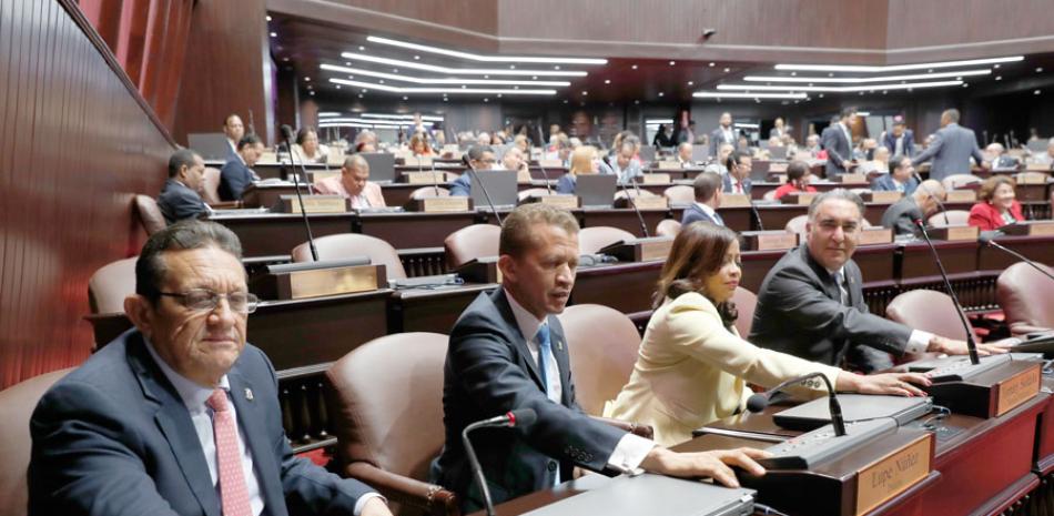 Los diputados sesionaron en medio de expectativas por la actitud que adoptaría la oposición.