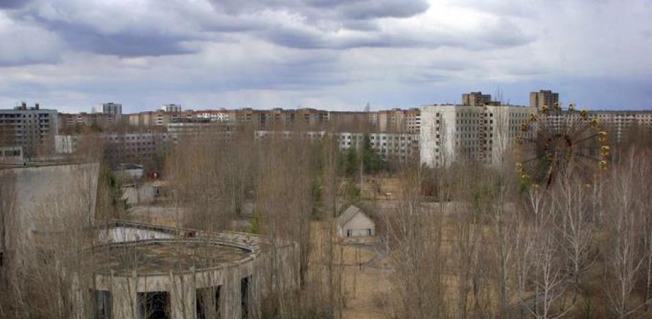Plaza principal de la ciudad desierta de Pripyat, Ucrania