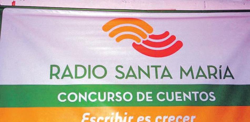 Póster del evento que convoca Radio Santa María con patrocinio Fundación Eduardo LeónJimenes
