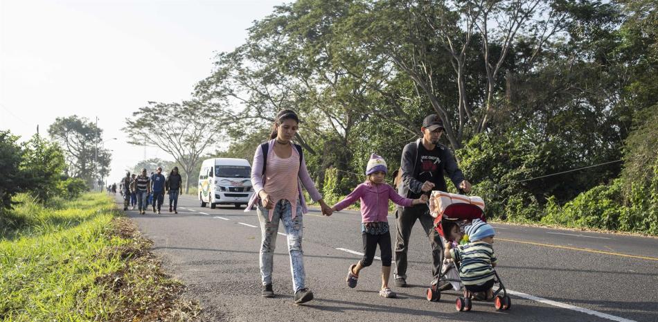 Migrantes de Honduras con destino a EEUU. Fuente: Europa press