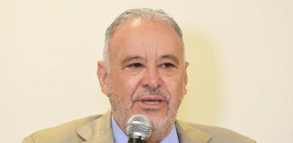 Radhamés Tavárez, presidente de la Federación Dominicana de Natación.