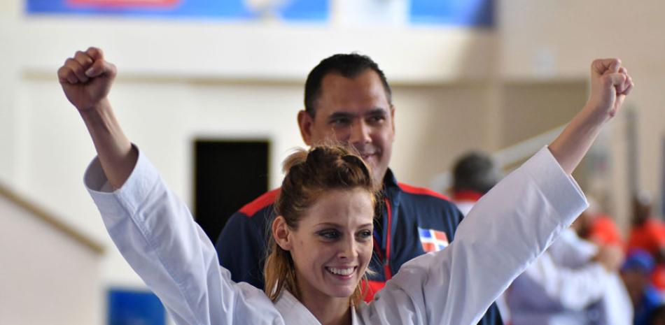 María Dimitrova ganó oro y plata en los Panam de Lima.