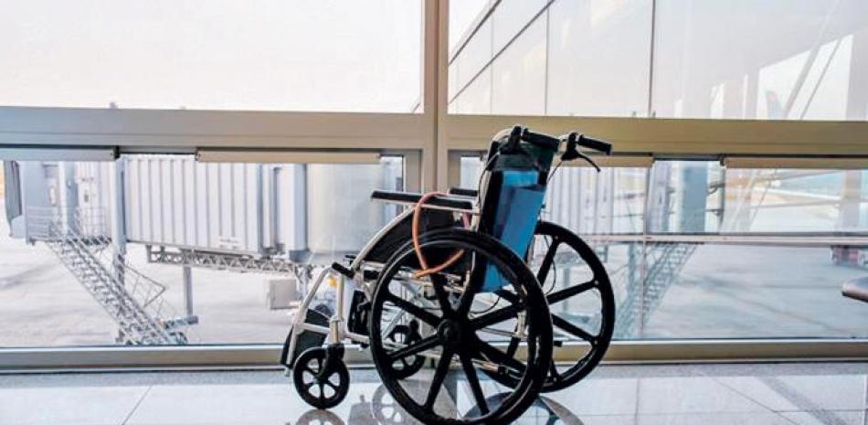 Pacientes discapacitados podrán tener silla de ruedas.