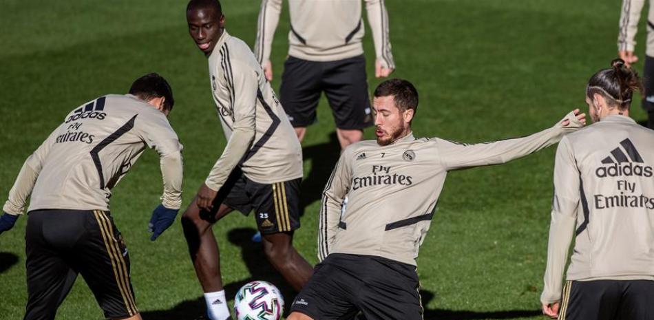 Eden Hazard durante el entrenamiento del Real Madrid. / EFE