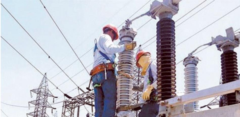 El corte en la energía eléctrica impactó el Gran Santo Domingo y algunas provincias.