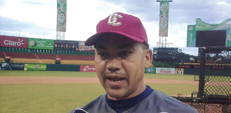 Alberto Castillo dirigente del plantel dominicano .