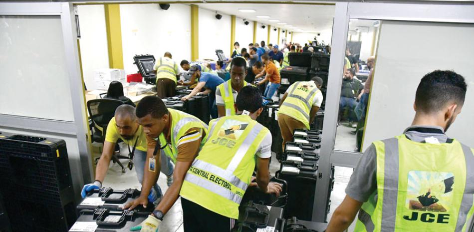Los equipos del voto automatizado no funcionaron el día de las elecciones municipales.