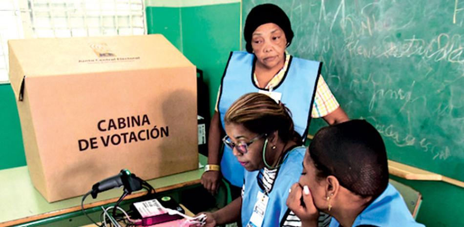 El pasado 16 de febrero fueron suspendidas las elecciones municipales en el país. ARCHIVO.