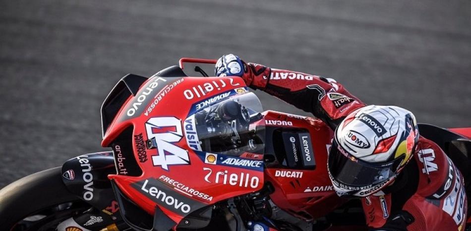 Andrea Dovizioso es uno de los varios pilotos italianos que ven acción en el campeonato mundial de MotoGP.