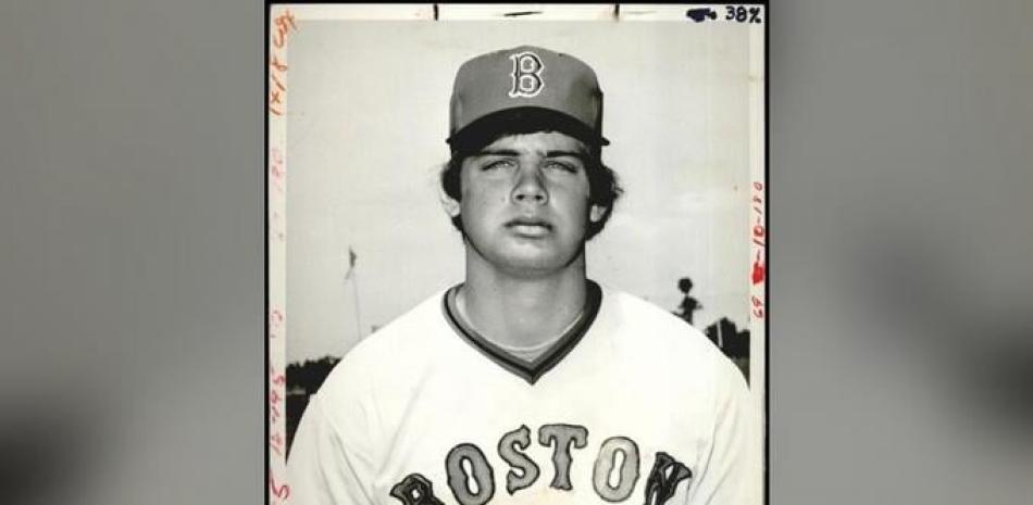 Ted Cox jugó con los Medias Rojas de Boston y en Dominicana con el Escogido