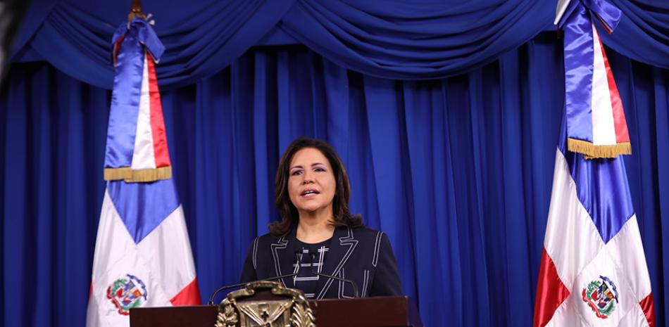 La vicepresidenta Margarita Cedeño dirigió anoche una alocución, donde ofreció detalles de “Quédate en Casa”.