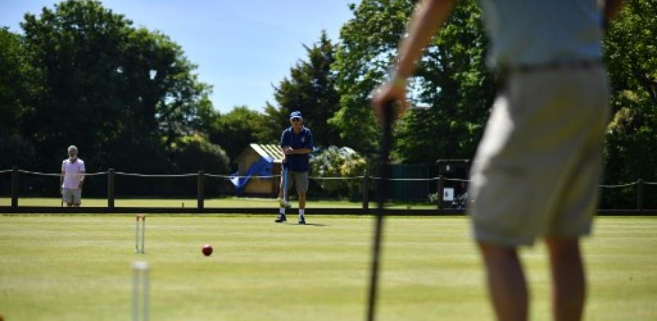 Cróquet, el deporte rey del distanciamiento. / AFP