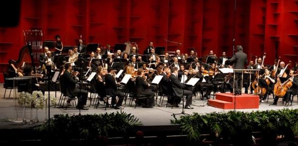 Bajo la dirección de Dante Cucurullo se presentó en 2019 en el Teatro Nacional Eduardo Brito el concierto “Clásicos dominicanos del siglo XX”, auspiciado por la Refinería Dominicana de Petróleo (Refidomsa PDV).