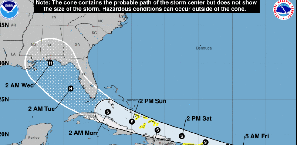 La depresión tropical Trece, que avanza por el Caribe con vientos máximos de 55 kilómetros/ Centro Nacional de Huracanes