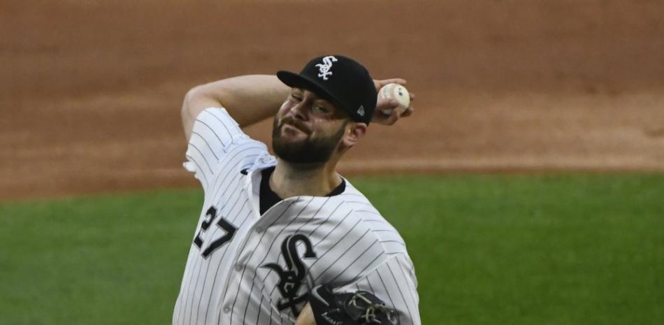 Pie

El abridor de los Medias Blancas de Chicago, Lucas Giolito, solo permitió un corredor en bases por una transferencia y ponchó 13 a los Piratas de Pittsburgh, este martes 25 de agosto de 2020 en Chicago.