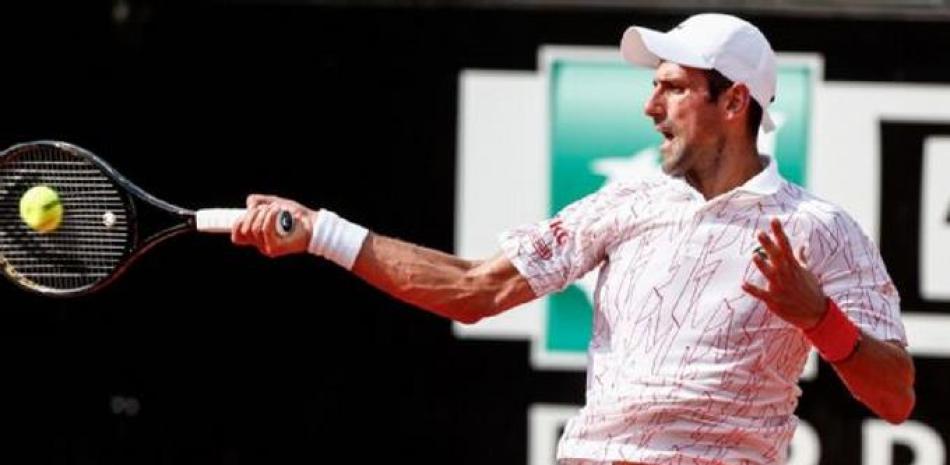 Novak Djokovic derrotó a Dominik Koepfer dos sets por uno para avanzar a las semifinales.