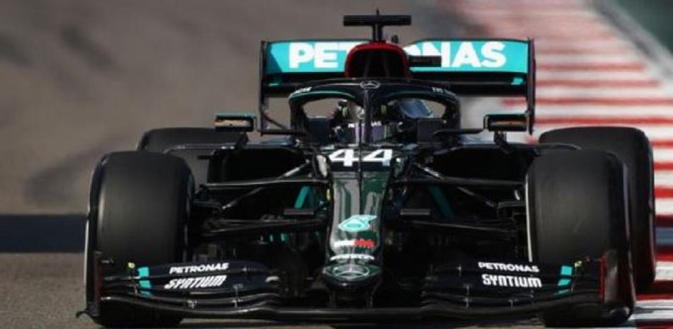 El piloto inglés Lewis Hamilton se aproxima a alcanzar un récord en la Fórmula Uno.