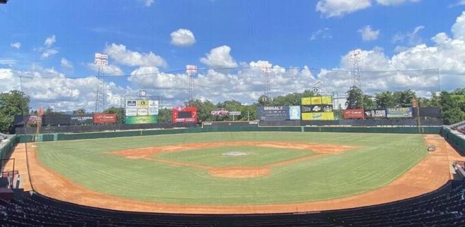 Por la pandemia del Covid-19, el torneo de béisbol invernal dominicano que inicia el 15 de noviembre tendrá nuevos horarios.