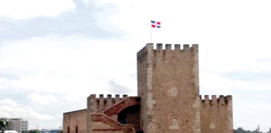 Torre del Homenaje, símbolo de la Fortaleza de Santo Domingo. FOTO ALEXIS RAMOS B