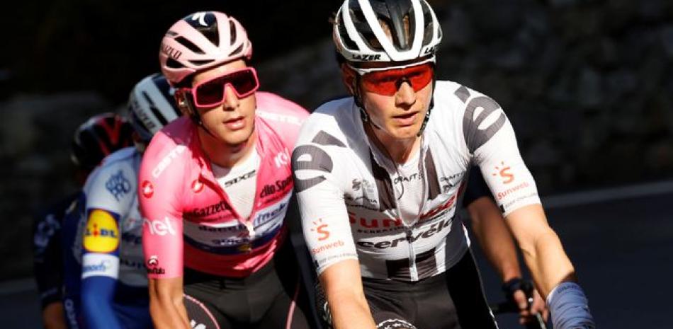 El holandés Wilco Kelderman ganó la etapa estelar del Giro de Italia.