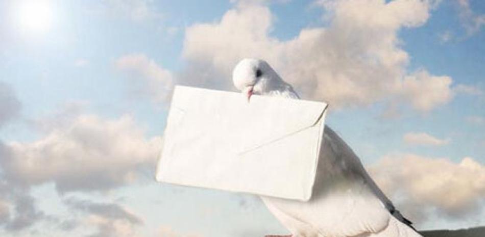 Una carta llega a su destino por la vía segura.