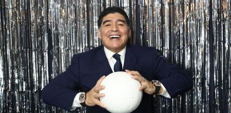 Diego Armando Maradona ha fallecido en la mañana de hoy.