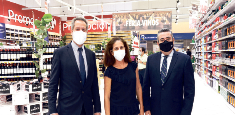 Olivier Pellín, Karine Noetinger y Gerardo García. CORTESÍA DE LOS ORGANIZADORES.