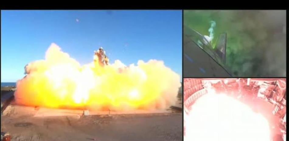 BOCA CHICA, 10/12/2020.- Captura del vídeo de seguimiento de la compañía privada aeroespacial SpaceX donde se aprecia el SN8, un prototipo de una gigantesca aeronave sin tripulación, en el momento de la explosión tras tratar de aterrizar este miércoles durante una prueba en la base de SpaceX en Boca Chica (Texas, EE.UU.).  EFE/SpaceX /SOLO USO EDITORIAL /NO VENTAS