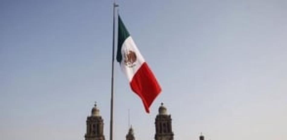 Bandera de México (ARCHIVO)