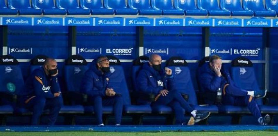 Miembos del cuerpo técnico del Barcelona sufren coronavirus.