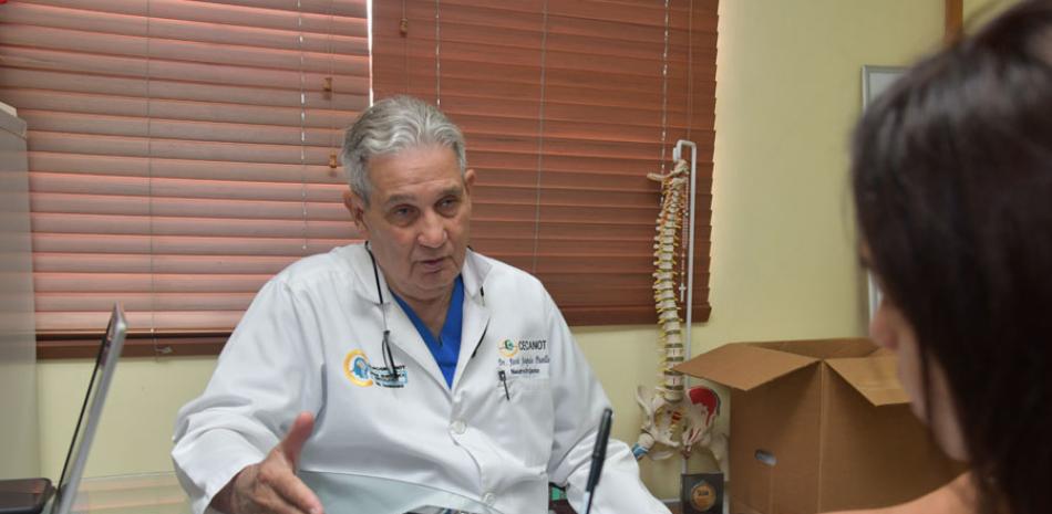 Doctor José joquín Puello, neurocirujano.