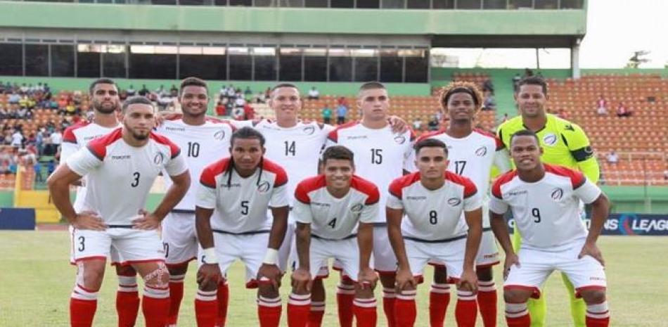 Varios de los integrantes del equipo dominicano que actuará contra Puerto Rico y Serbia