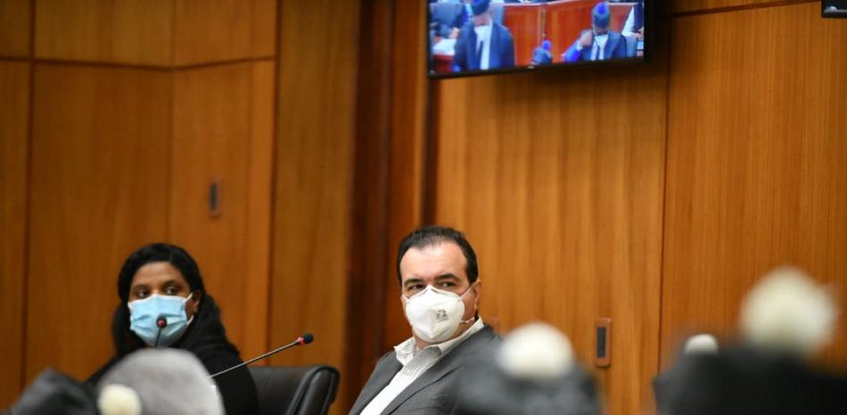 El testigo brasileño Rodrigo Maluf Cardoso en el tribunal esta mañana, mientras declaraba en el juicio de fondo del caso de sobornos de Odebrecht. RAUL ASENCIO/LD