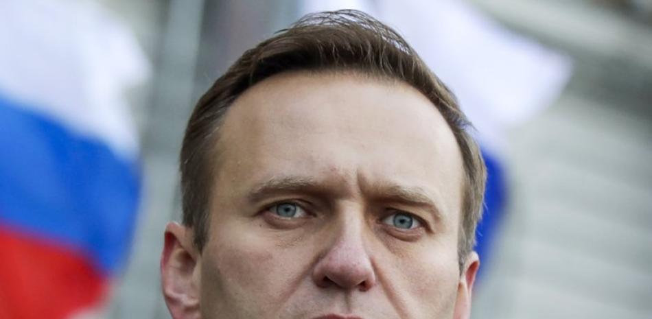 Fotografía de archivo del sábado 29 de febrero de 2020 del activista opositor ruso Alexei Navalny en una marcha para recordar al líder de la oposición Boris Nemtsov en Moscú, Rusia.

Foto: AP/Pavel Golovkin
