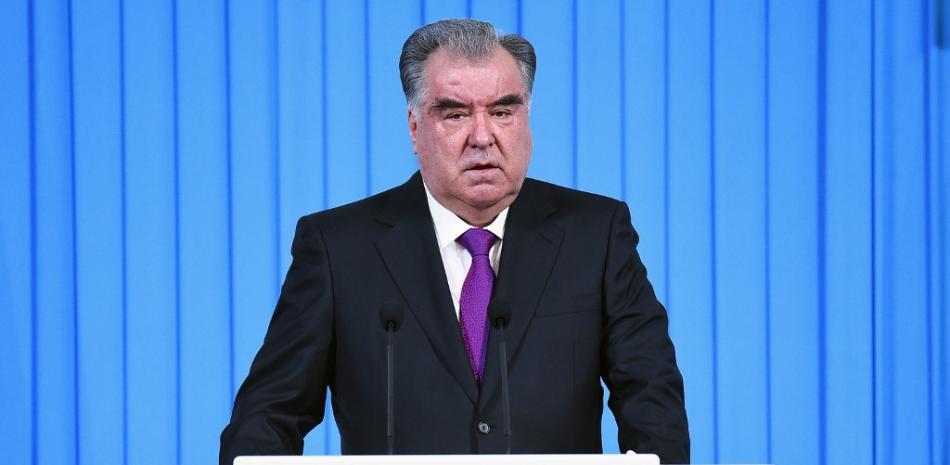 El presidente de Tayikistán, Emomali Rahmon, pronuncia su discurso anual ante los miembros del parlamento en Dushanbe el 26 de enero de 2021.
Folleto / Oficina de prensa del presidente de Tayikistán / AFP