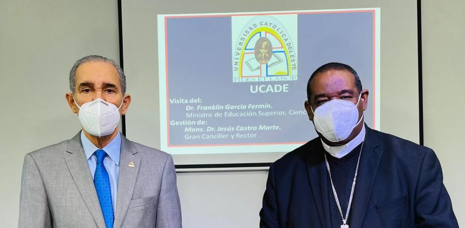 ministro, doctor Franklin García Fermín y monseñor Jesús Castro Marte