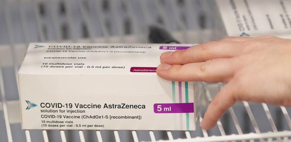Vacuna de AztraZeneca. EFE/EPA/JOE GIDDENS/Archivo