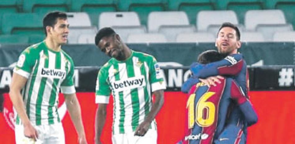 Lionel Messi celebra luego de marcar su decisivo gol.