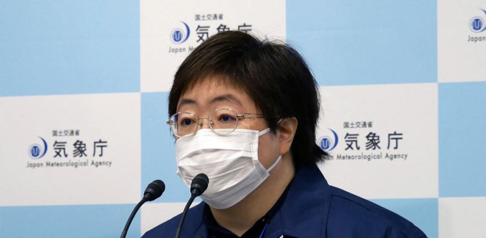 El oficial de planificación de información sobre terremotos de la Agencia Meteorológica de Japón.

 AFP.