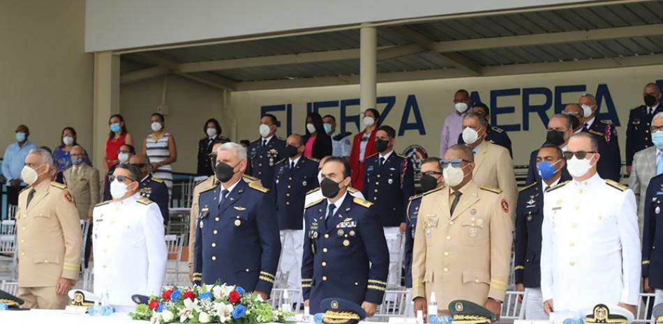 Altos mandos de las Fuerzas Armadas participaron en las celebraciones por el 73 aniversario de la Fuerza Aérea.