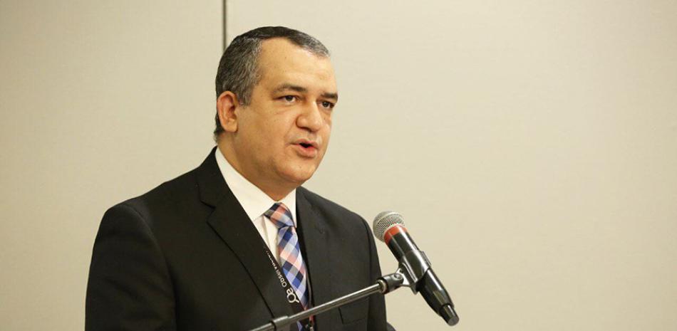 Román Jáquez, presidente de la Junta Central Electoral, encabezó el pleno en que se ratificó la decisión. ARCHIVO /