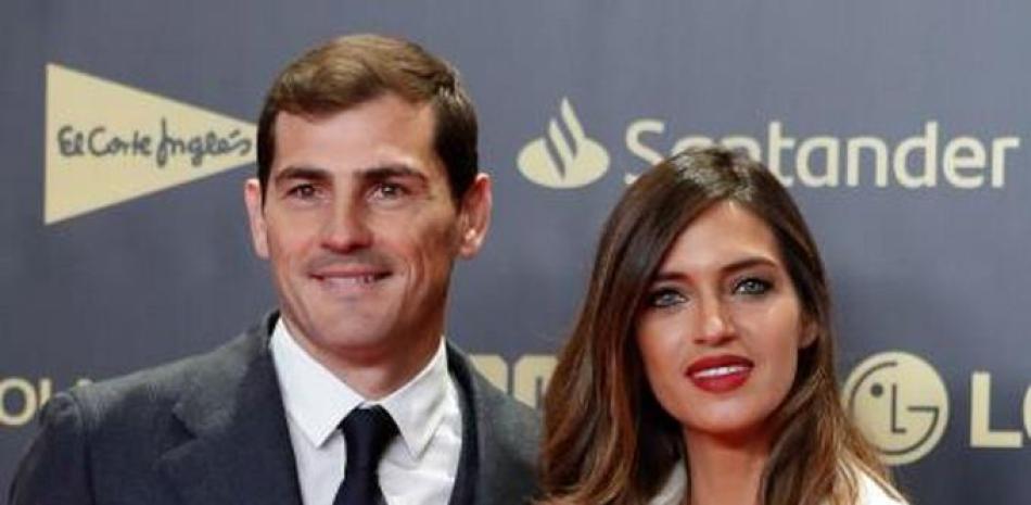 El portero internacional Iker Casillas y la periodista Sara Carbonero anunciaron este viernes su separación.