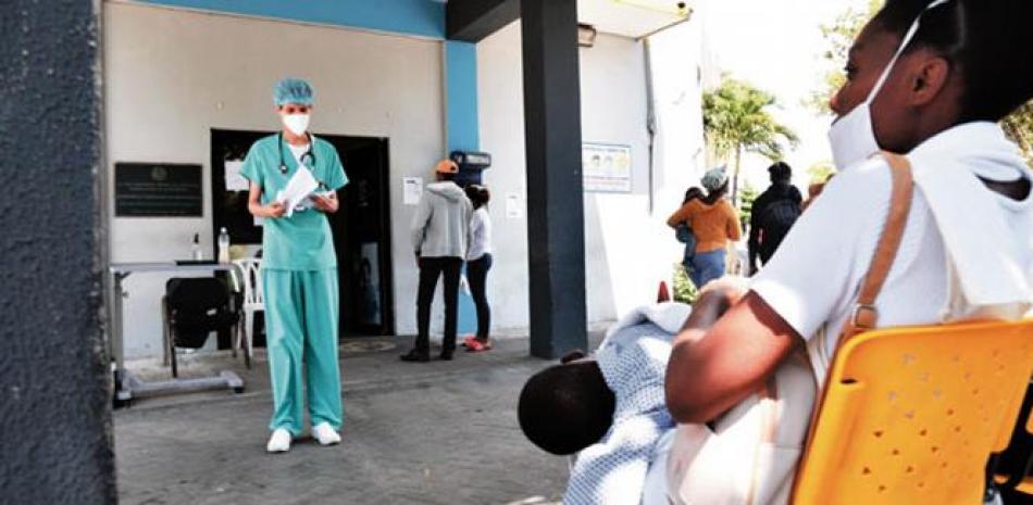 Con los 474 nuevos casos registrados ayer por el Ministerio de Salud Pública, la República Dominicana se acerca al cuarto de millón de afectados. JORGE CRUZ / LISTÍN DIARIO