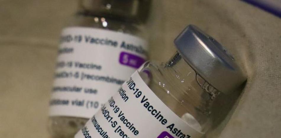 Los investigadores dijeron que la vacuna funcionó en adultos de todas las edades, incluidas las personas mayores, algo sobre lo que los expertos querían mejores datos. Etienne Torbey / AFP