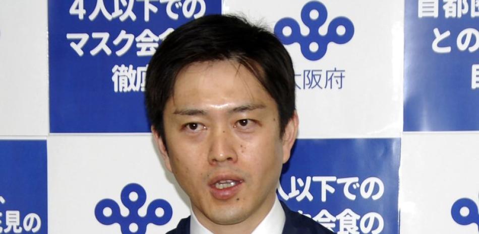 El gobernador de Osaka, Hirofumi Yoshimura, dijo a periodistas que quiere cancelar las etapas del relevo de la antorcha olímpica que recorreria por  esa ciudad a finales de este mes. (Kyodo News vía AP)