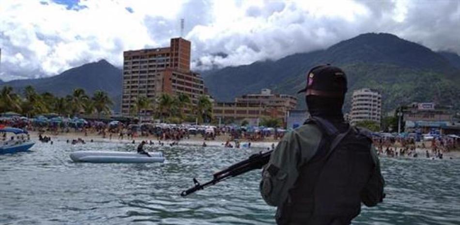 Embarcación de patrulla de los Guardacostas de Venezuela - ARMADA DE LA FANB DE VENEZUELA - Archivo